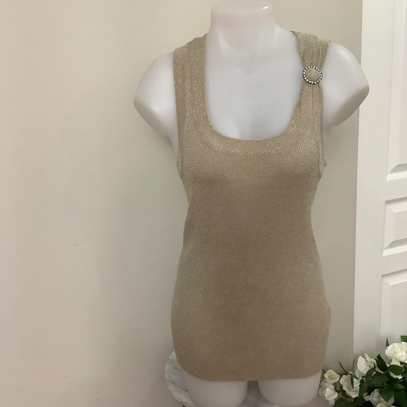 Shimmery Gold Tank w Diamond Gem M/L 36-38 Bust - Picture 7 of 8